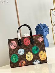 Louis Vuitton Onthego Monogram Cameo Printed MM Bag - 5