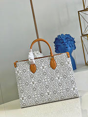 Louis Vuitton OnTheGo MM M59614  - 6
