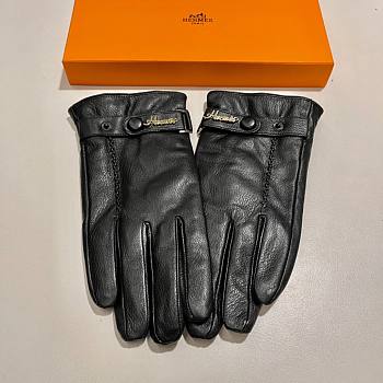 Hermes leather gloves in black
