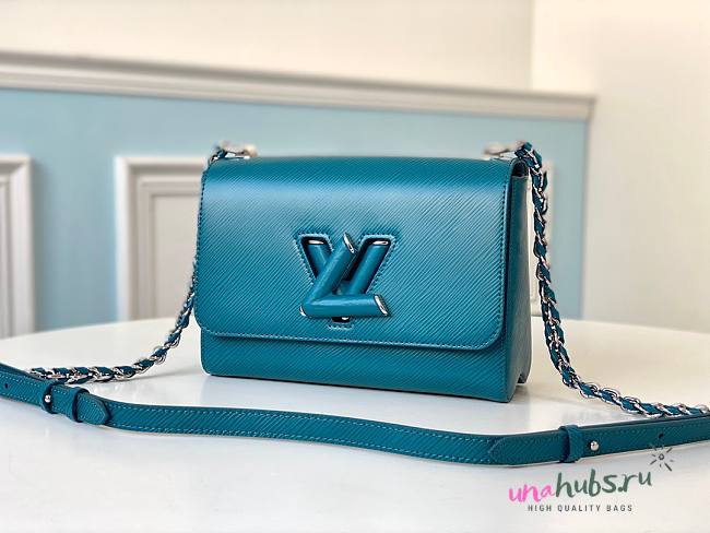 Louis Vuitton Twist MM Epi Leather in Blue m50282 - 1