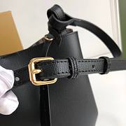 Burberry Haymarket small black tote bag - 6