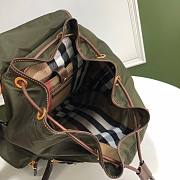 Burberry green backpack - 5