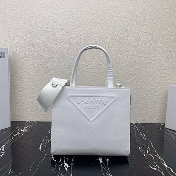 Prada Leather Tote Bag in white 1bg382