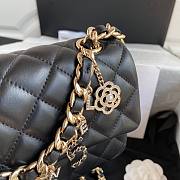 Chanel charm black smooth leather flap bag - 5