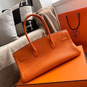 Hermes togo shoulder bag 42cm in orange - 5