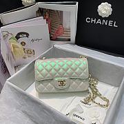 Chanel Classic Handbag Iridescent Ivory 20cm - 3