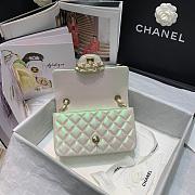 Chanel Classic Handbag Iridescent Ivory 20cm - 4