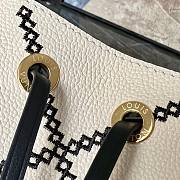 LV NéoNoé MM Monogram Leather M46023 - 5