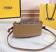 Fendi FF logo shoulder bag 24cm - 3