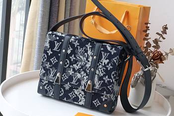 LV Trunk Messenger Monogram Bag M57282