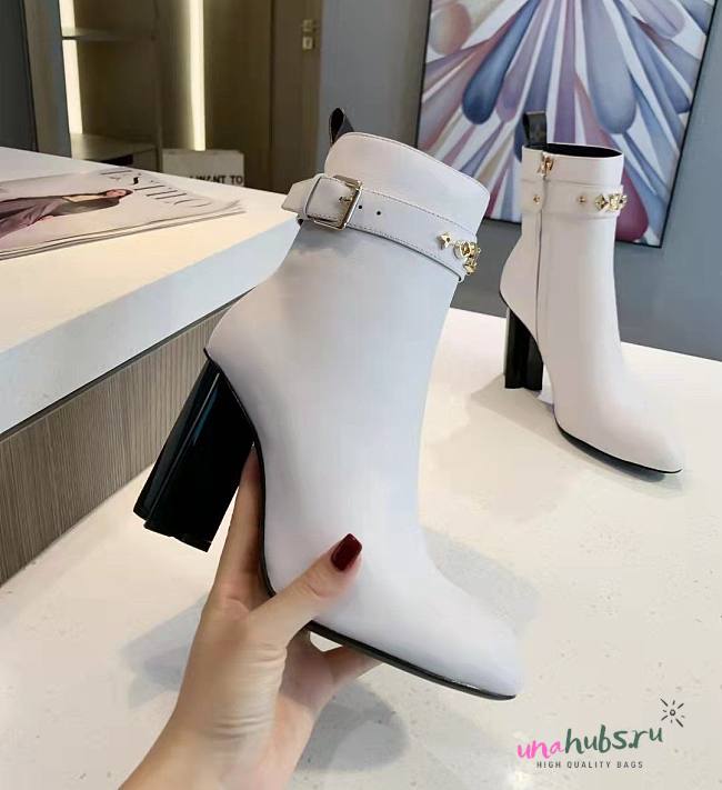 Louis Vuitton white boots - 1