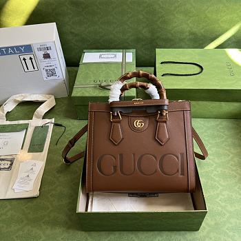 Gucci Gucci Diana Logo Medium Tote Bag
