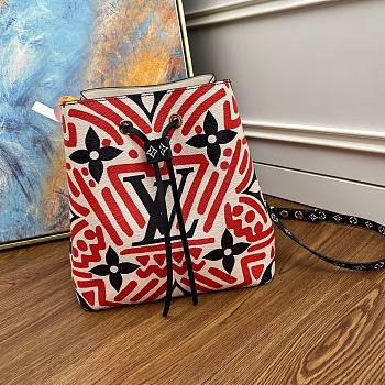 Louis Vuitton Neonoe Giant Monogram Red / Black