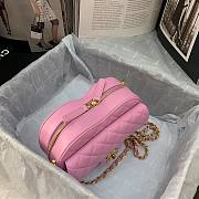Chanel New Heart Shaped Bag AS2060 Pink  - 3