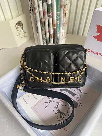 Chanel CC CAMERA BAG AS2923