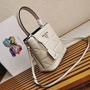 Prada bucket white bag - 4