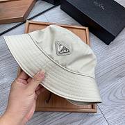 Prada cream round hat - 2