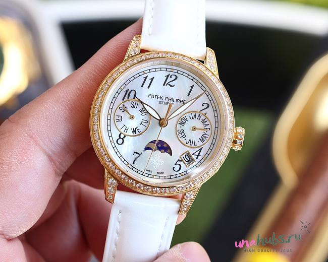 Patek Philippe white Lady First 4937  - 1