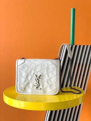 YSL Niki leather wallet-on-chain white bag