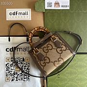 Gucci Diana jumbo GG mini tote bag - 3