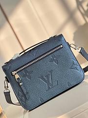 LV Pochette Métis Monogram Blue Leather M59211 - 3