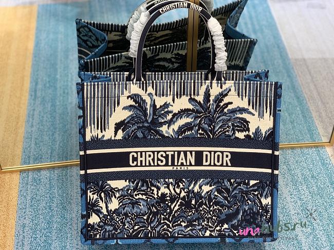 Dior book tote blue coconut embroided bag 41cm - 1