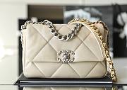 Chanel silver flap cream bag 19 medium size - 5