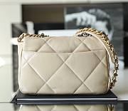 Chanel silver flap cream bag 19 medium size - 6