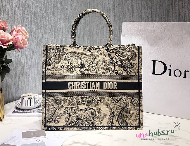 Dior Book Tote Black Tiger large size - 1