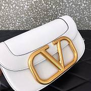 VALENTINO Garavani Medium White Shoulder Bag - 6