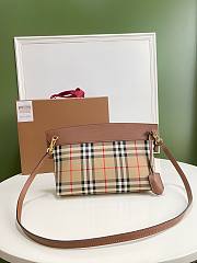 Burberry Small Vintage Society Brown Bag - 6