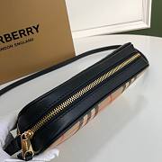 Burberry Vintage shoulder bag  - 2