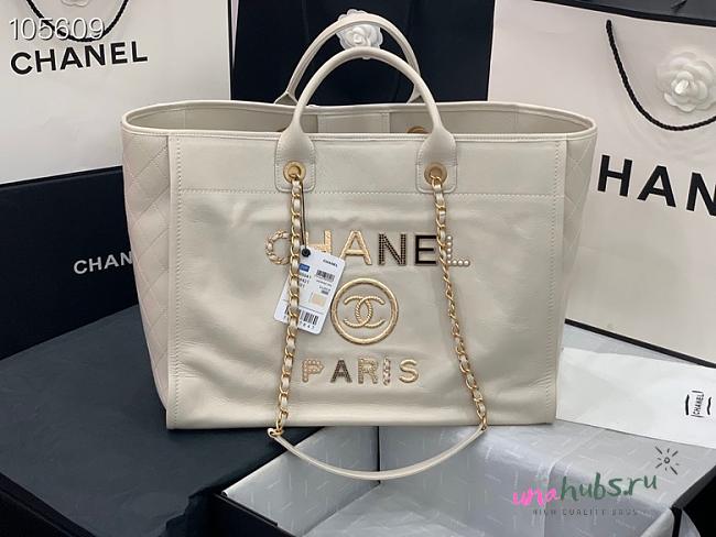 Chanel tote shopping white gold bag - 1