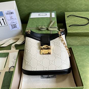 Gucci bucket white bag 