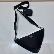 Prada Triangle Leather shoulder bag - 3