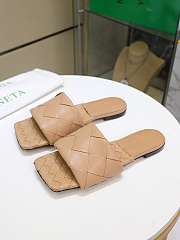 Bottega Veneta Sandal Beige - 4