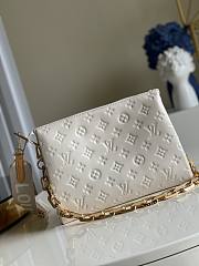 Louis Vuitton Coussin White PM M57790  - 2