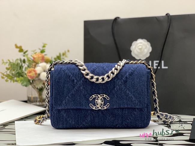 Chanel flap bag light blue 19 bag denim 26cm - 1