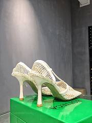 Bottega Veneta white fishnet heels - 3