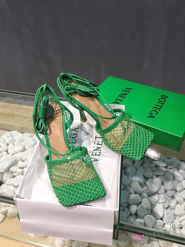 Bottega Veneta green fishnet green heels - 1