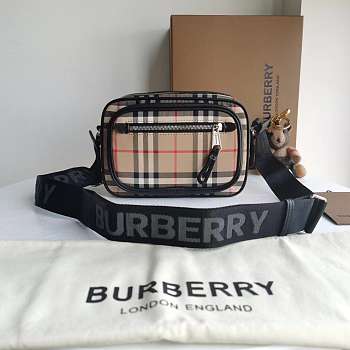 Burberry B crossbody bag