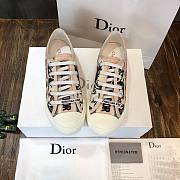 Dior embroided pink shoes - 2