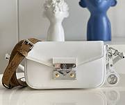 Louis Vuitton Swing 2022 white M20393  - 1