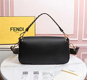 Fendi Baguette white leather medium black trap bag - 4