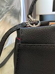 Fendi Peekaboo Togo Black leather bag - 2