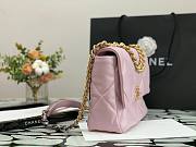 Chanel 19 Flap Medium Bag Pink - 3