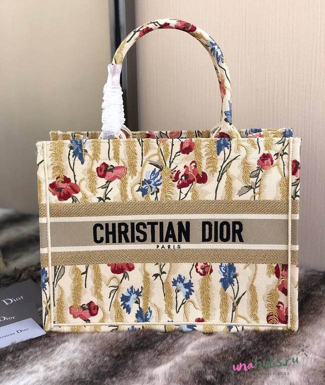 Dior Book Tote Small Floral 36cm - 1