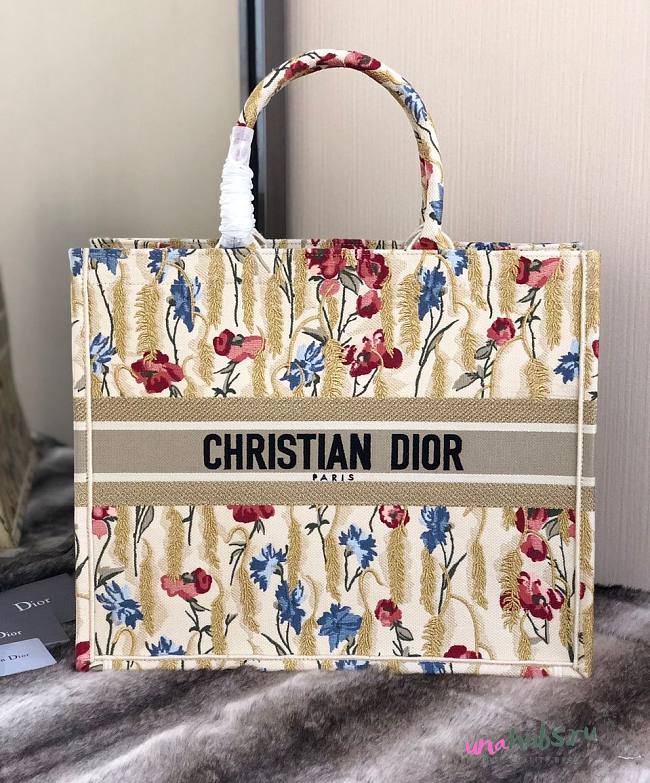 Dior Book Tote Small Floral 41cm - 1