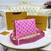 Louis Vuitton Coussin MM Pink Bag - 4