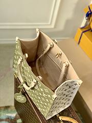 Louis Vuitton Onthego MM Khaki Green/ White Bag - 3